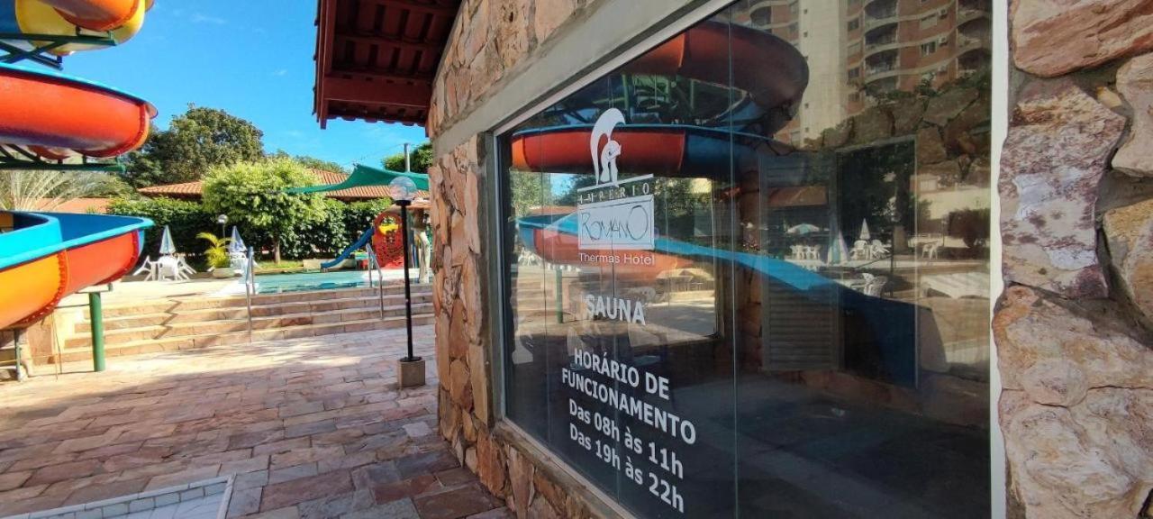 Apartamento Imperio Romano - 2 Quartos, 24Hs Piscina Caldas Novas Bagian luar foto