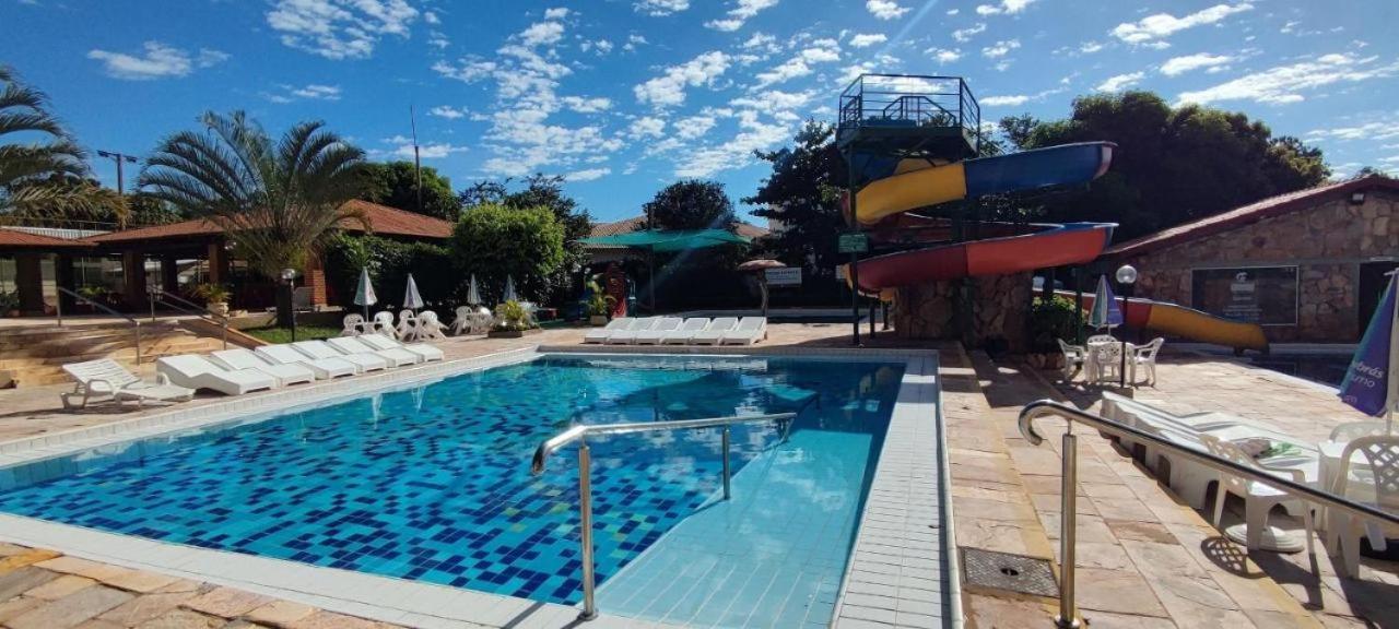 Apartamento Imperio Romano - 2 Quartos, 24Hs Piscina Caldas Novas Bagian luar foto
